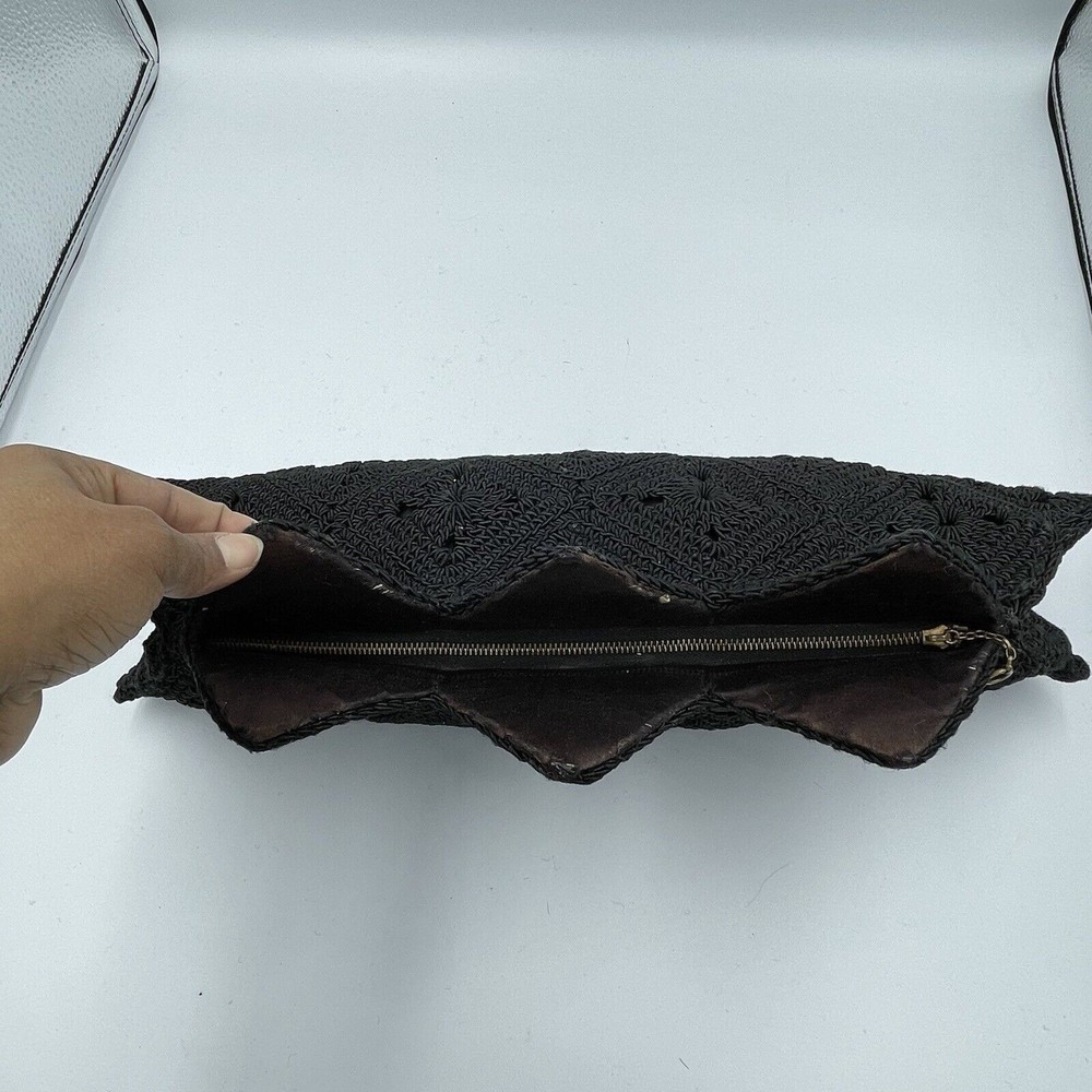1940s Vintage Black Crochet Corde Shell Shape Clutch Women Bag - Picture 9 of 16